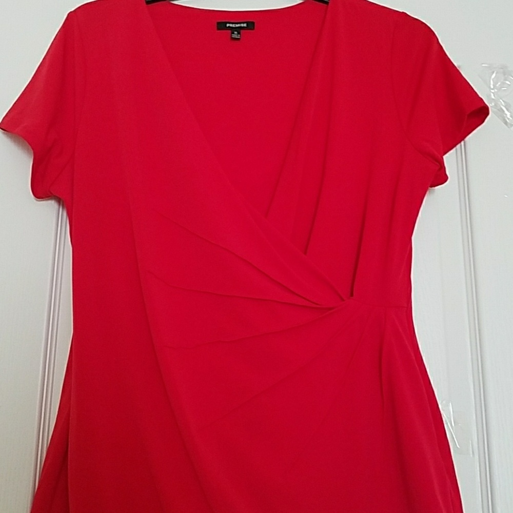 Premise Woman's Casual Dressy Top